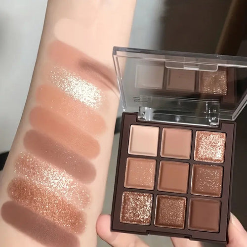 9-Farben-Lidschattenpalette in Erdtönen, leichtes Make-up